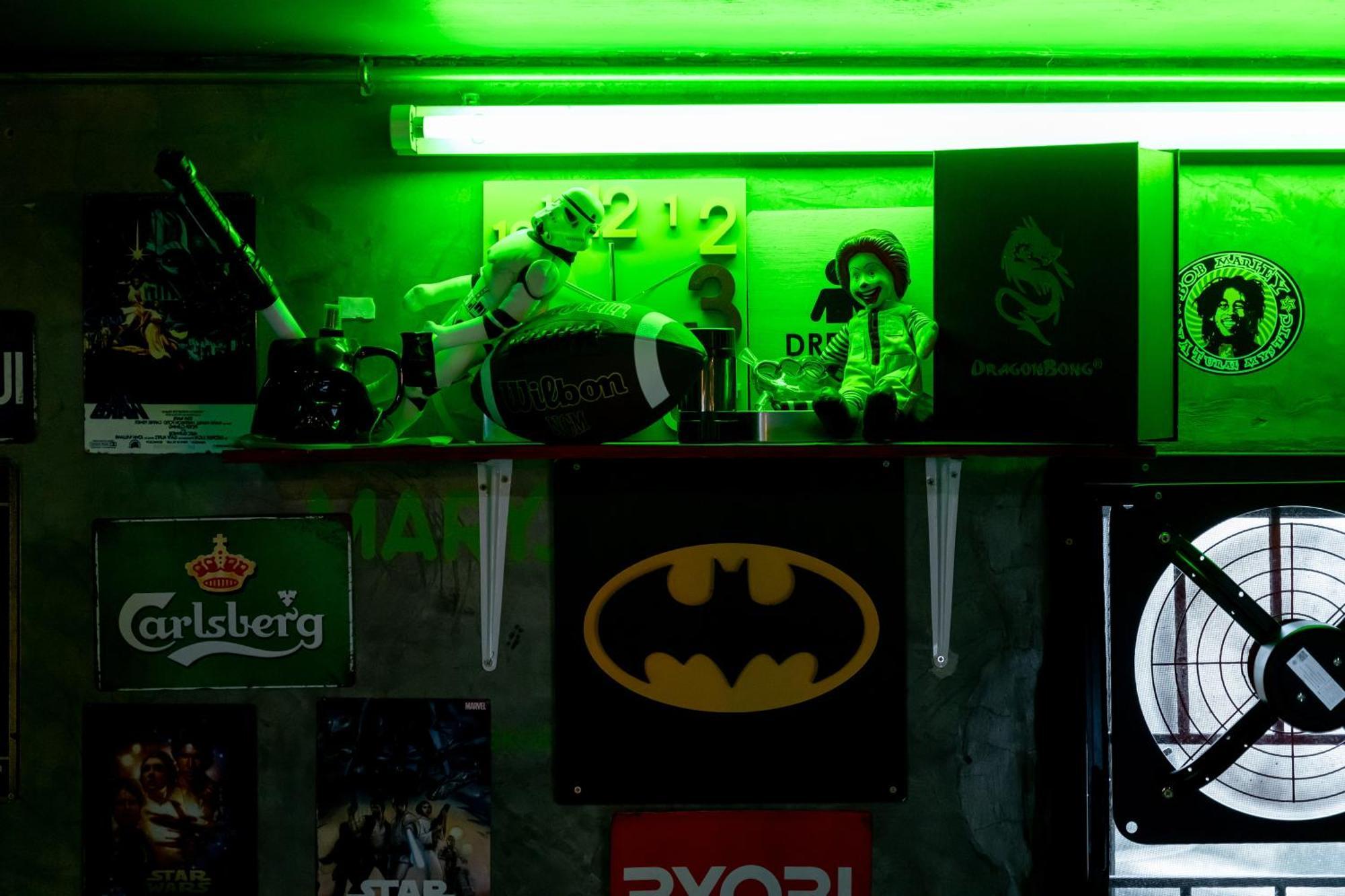 Vibes Hostel Bangkok Bagian luar foto